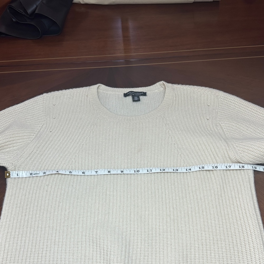 Saks Fifth Avenue Cashmere Cream Knit Sweater | Luxe Soft Classic Size M - Picture 5 of 8